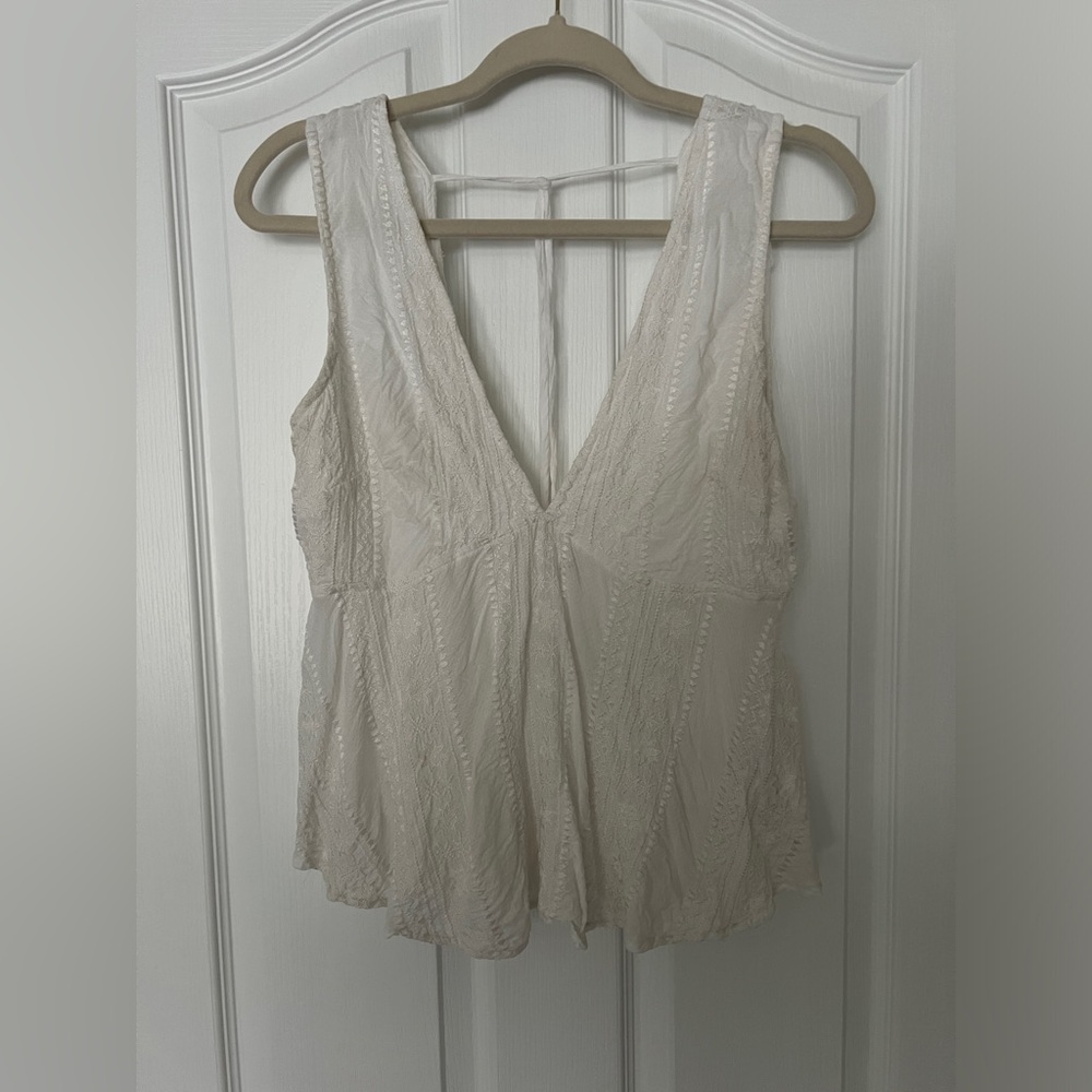 Gorgeous tank top blouse!